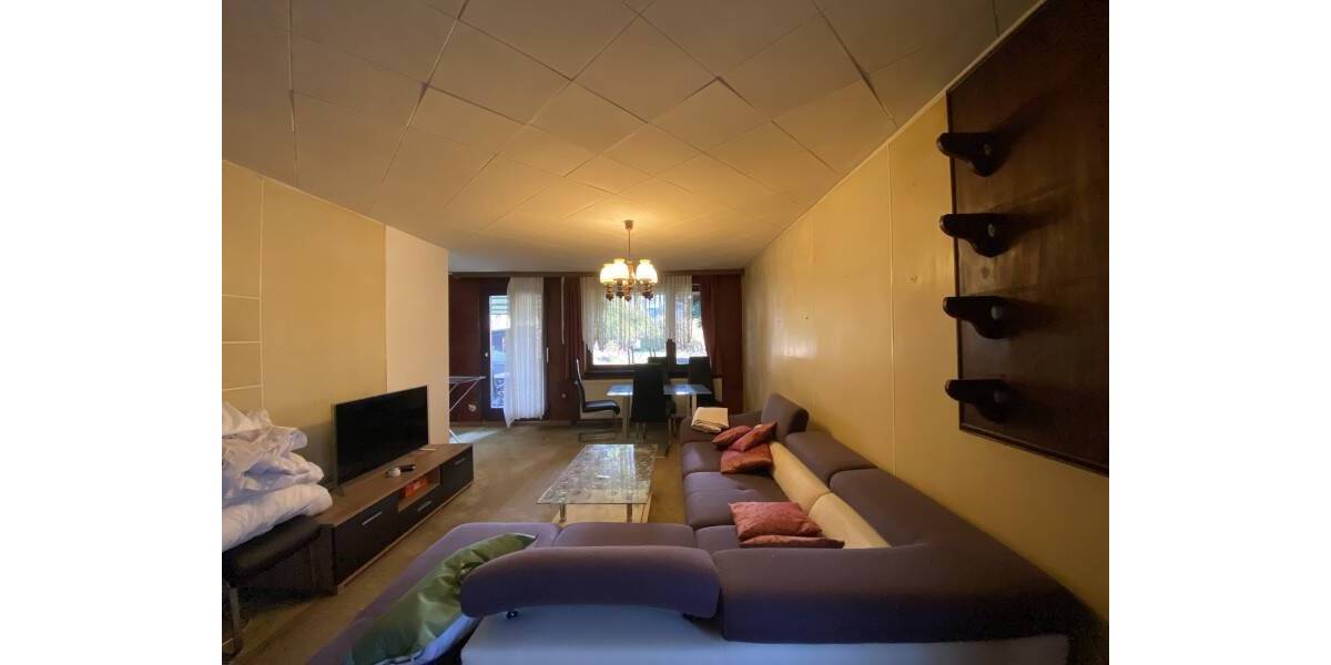 Einfamilienhaus Frankfurt am Main Sossenheim - 7 Zimmer, 137 m&sup2;, 3.900&euro; | Angebot:26107083