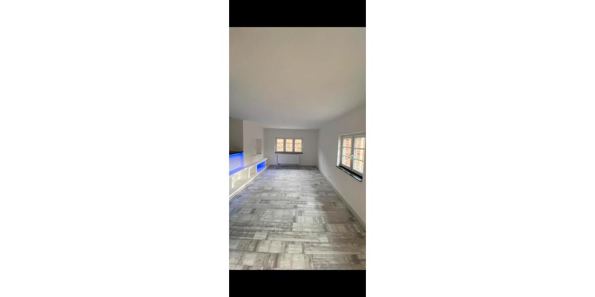 Etagenwohnung Gräfenhainichen - 2 Zimmer, 70 m&sup2;, 560&euro; | Angebot:24976096