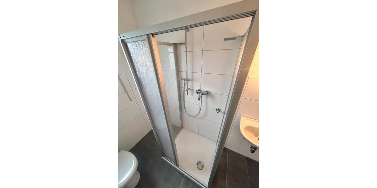 Etagenwohnung Bielefeld Heepen - 4 Zimmer, 100 m&sup2;, 1.150&euro; | Angebot:26252182