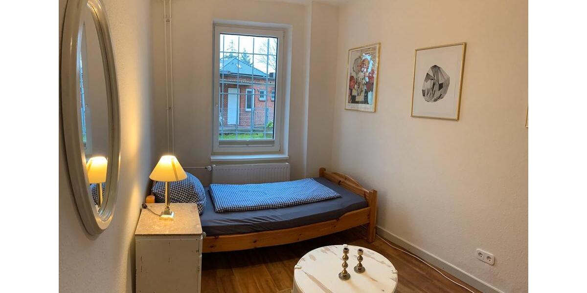 Wohnen auf Zeit Flensburg Falkenberg - 2 Zimmer, 45 m&sup2;, 20&euro; | Angebot:26407358