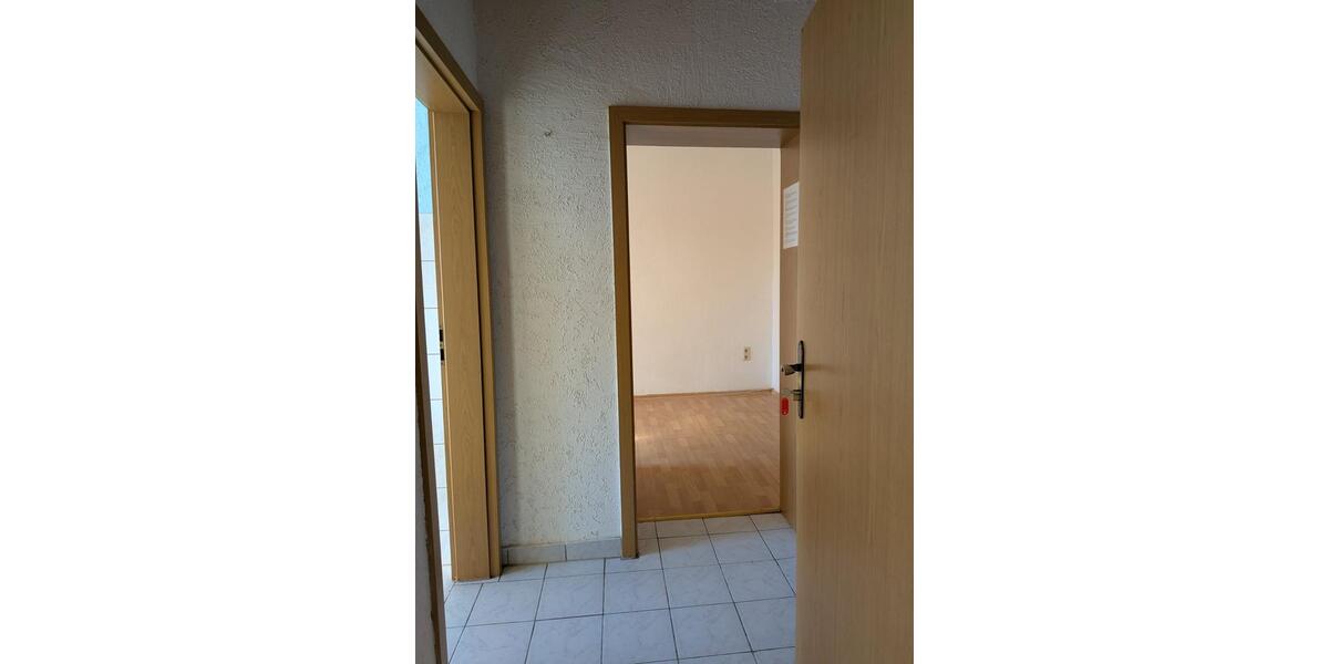 Erdgeschoßwohnung Aschersleben - 1 Zimmer, 45 m&sup2;, 250&euro; | Angebot:25540636