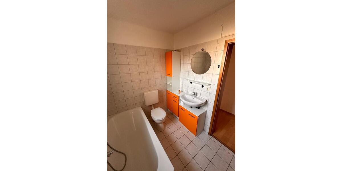 Erdgeschoßwohnung Kronach - 3 Zimmer, 52 m&sup2;, 590&euro; | Angebot:25480135