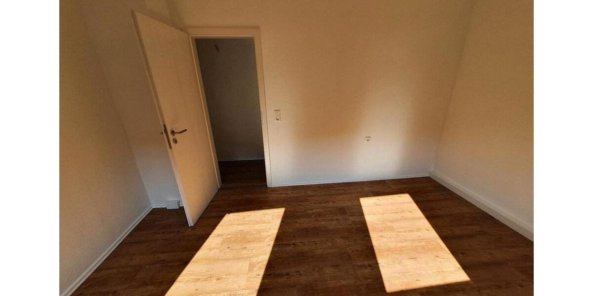 Maisonettenwohnung Neukirchen - 3.5 Zimmer, 90 m&sup2;, 590&euro; | Angebot:24753632
