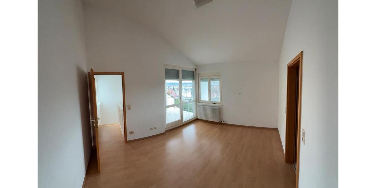 Maisonettenwohnung Ravensburg Eschach - 3 Zimmer, 100 m&sup2;, 1.800&euro; | Angebot:24383445