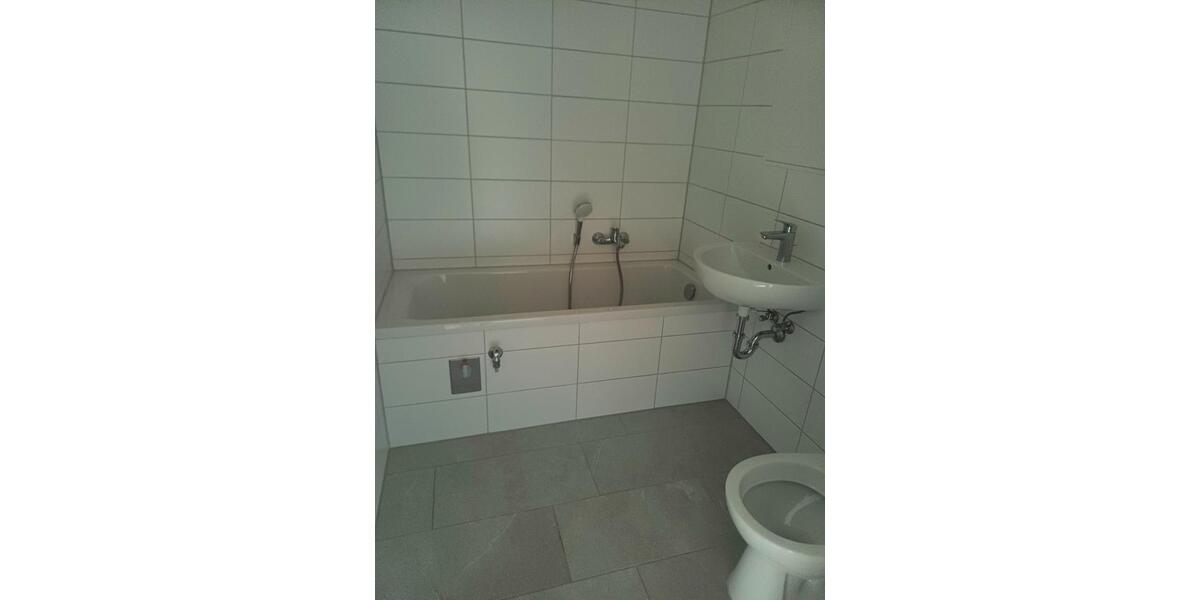 Etagenwohnung Bad Langensalza - 5 Zimmer, 43 m&sup2;, 262&euro; | Angebot:26663845