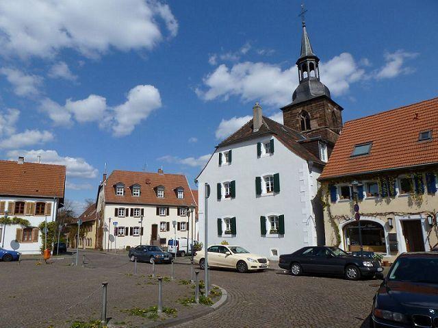 Maisonettenwohnung Saarbrücken St. Arnual - 4 Zimmer, 93 m&sup2;, 845&euro; | Angebot:26561417