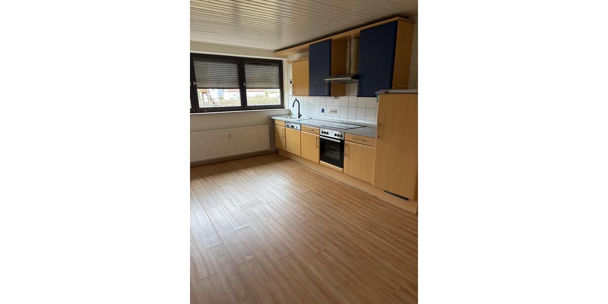 Etagenwohnung Bitz - 2 Zimmer, 104 m&sup2;, 500&euro; | Angebot:24847923