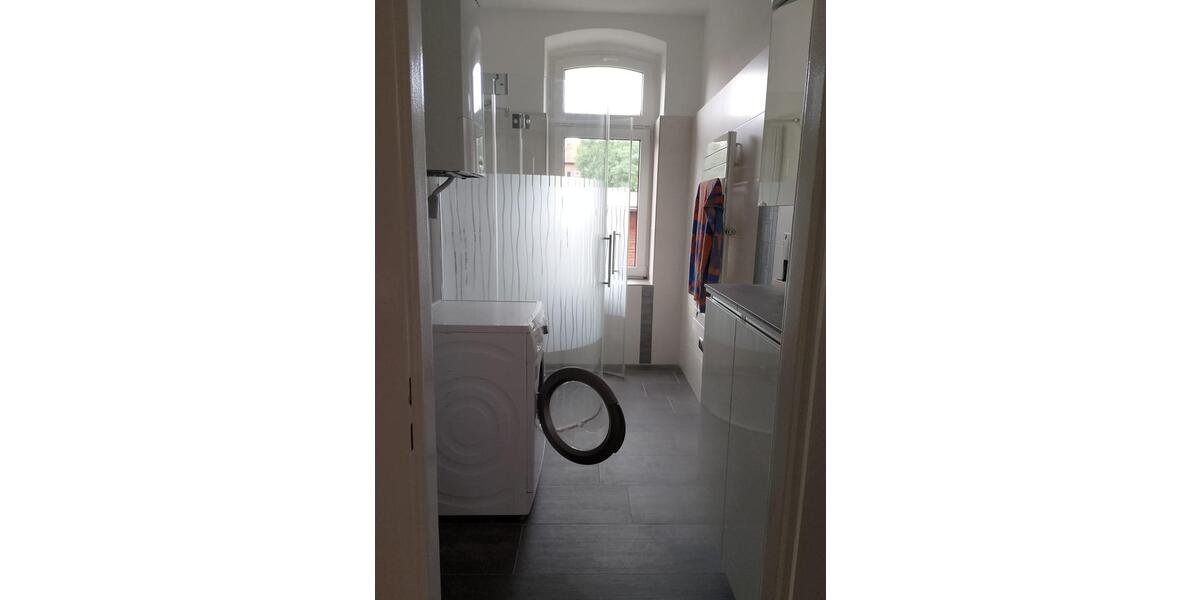 Wohnen auf Zeit Erfurt - 1 Zimmer, 99 m&sup2;, 515&euro; | Angebot:26502307
