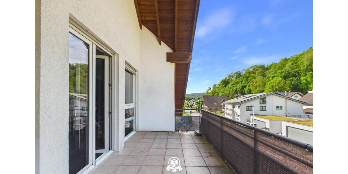 Dachgeschoßwohnung Bad Neuenahr-Ahrweiler Ahrweiler - 3 Zimmer, 104 m&sup2;, 900&euro; | Angebot:26563080