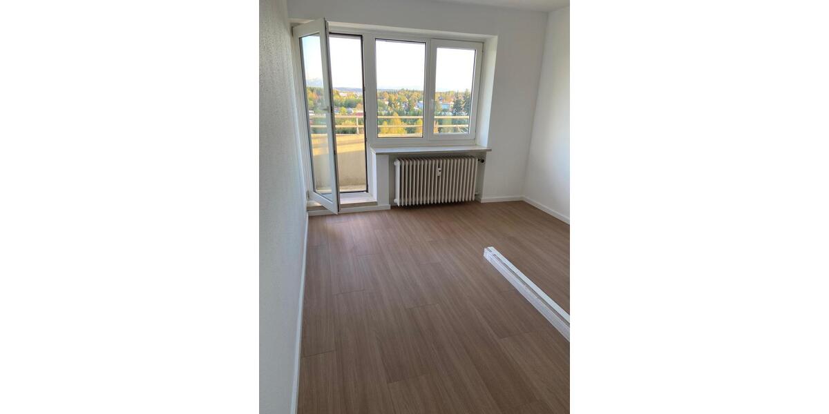 Etagenwohnung Kaufbeuren - 3 Zimmer, 82 m&sup2;, 990&euro; | Angebot:26475305