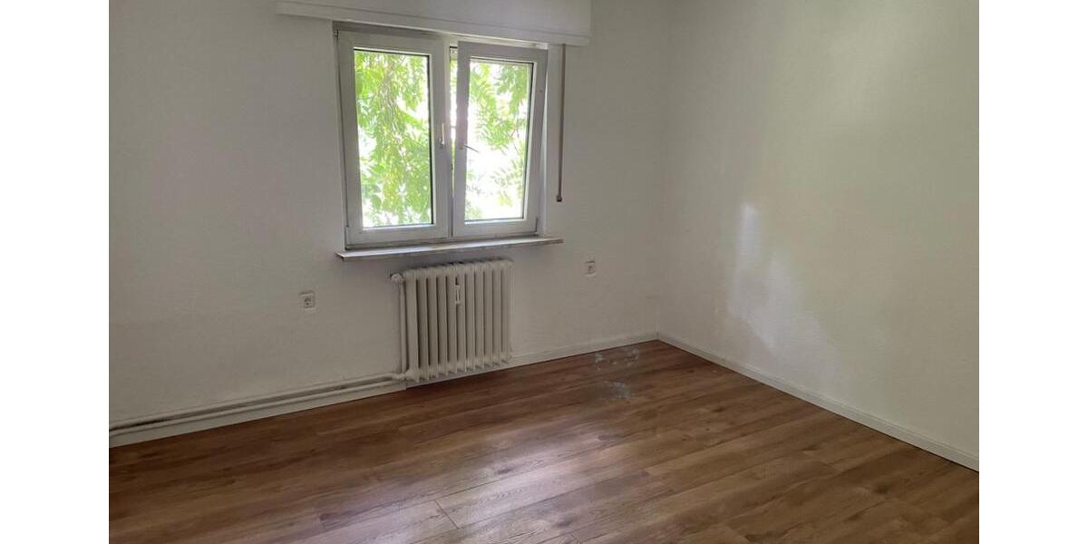 Renovierte WG-Zimmer in Ludwigshafen 5 zimmer