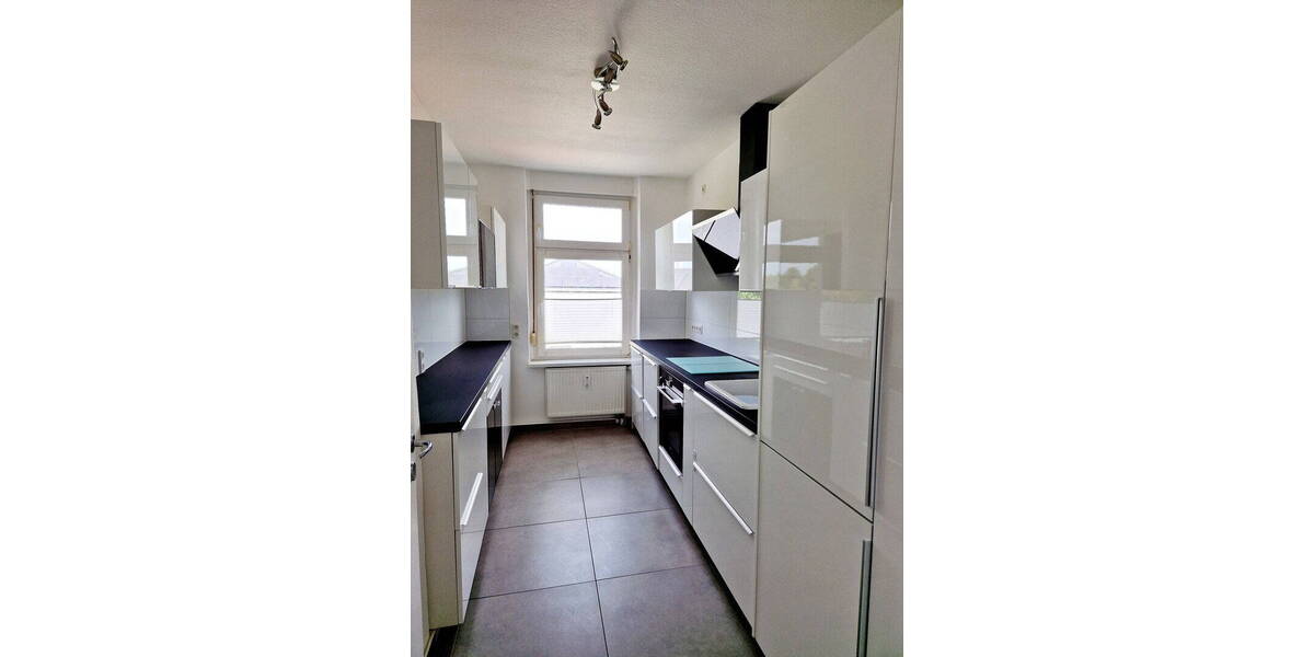 Etagenwohnung Velten Heidekrug - 2 Zimmer, 81 m&sup2;, 1.025&euro; | Angebot:26154500