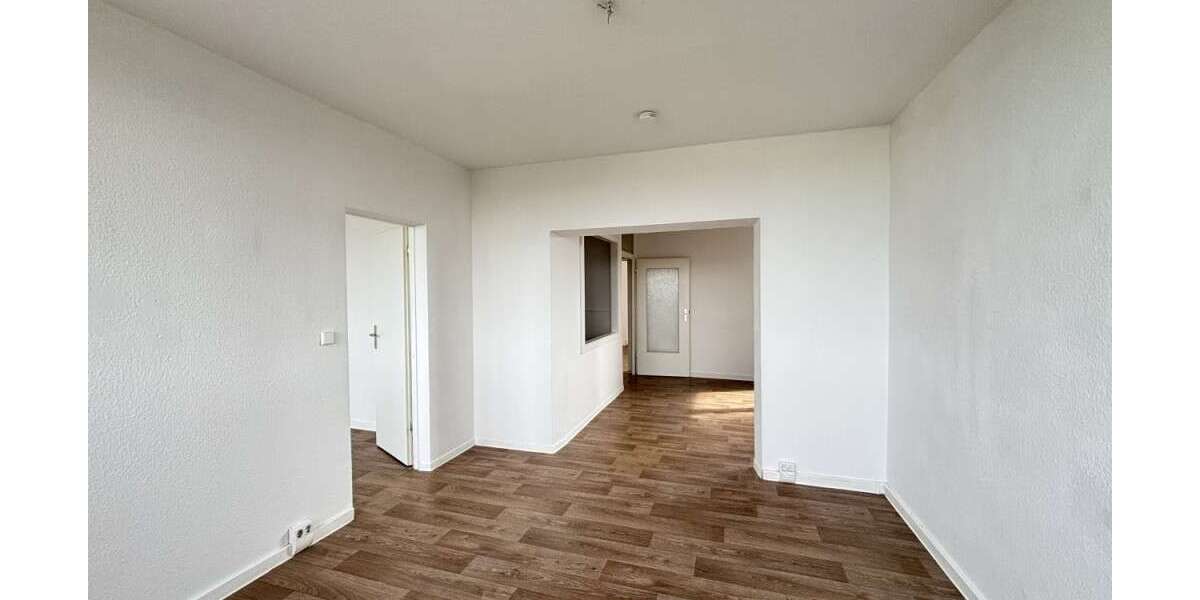 Etagenwohnung Frankfurt (Oder) - 3 Zimmer, 68 m&sup2;, 352&euro; | Angebot:26844844