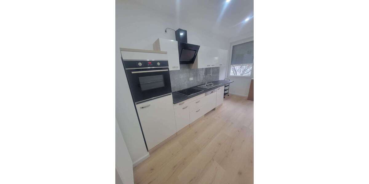 Etagenwohnung Karlsruhe Beiertheim-Bulach - 3 Zimmer, 91 m&sup2;, 1.700&euro; | Angebot:25998452