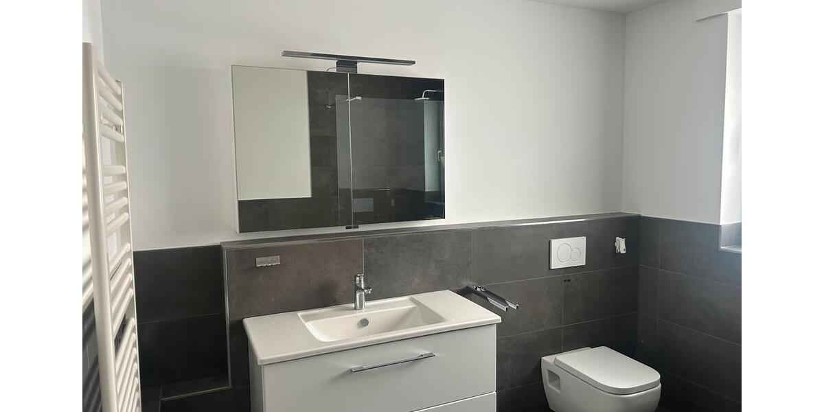 Erdgeschoßwohnung Wallenhorst - 6 Zimmer, 120 m&sup2;, 1.200&euro; | Angebot:24838951