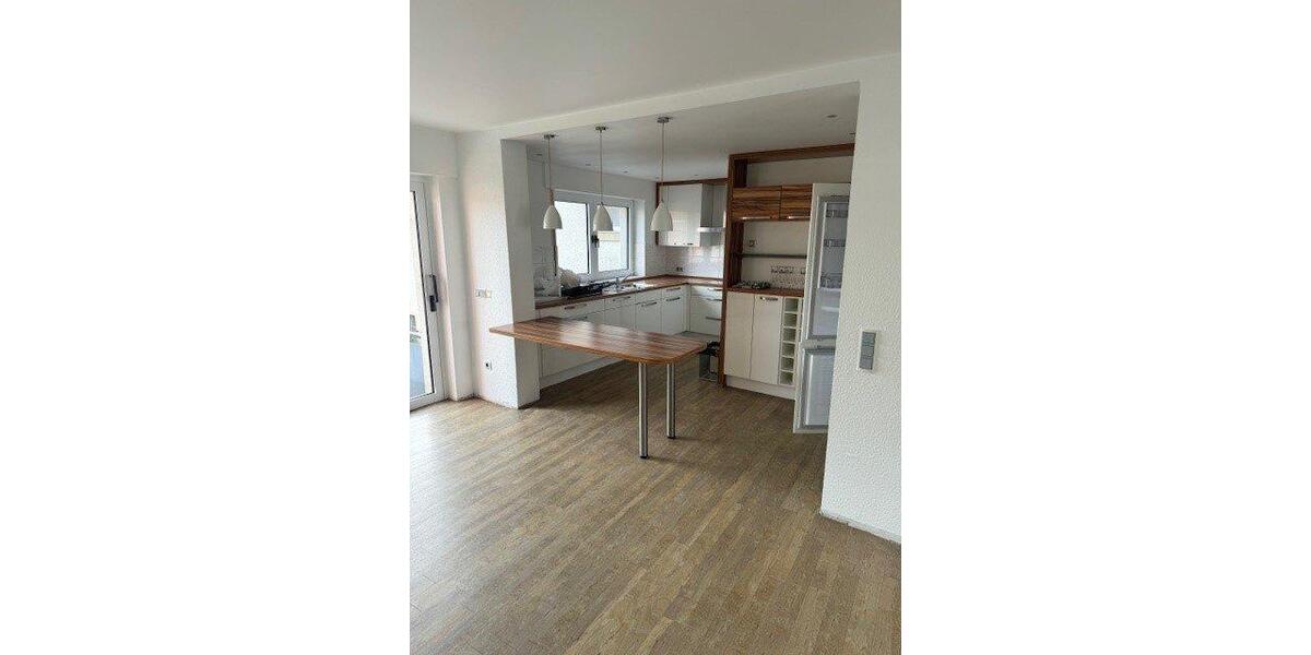 Etagenwohnung Sendenhorst - 3 Zimmer, 127 m&sup2;, 1.150&euro; | Angebot:26378890