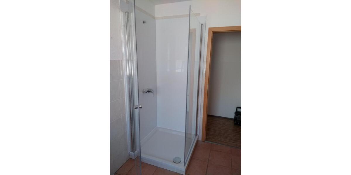 Wohnen auf Zeit Grasleben - 8 Zimmer, 62 m&sup2;, 25&euro; | Angebot:25882577