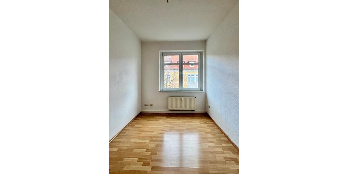 Etagenwohnung Erfurt Johannesplatz - 3 Zimmer, 70 m&sup2;, 870&euro; | Angebot:26005417