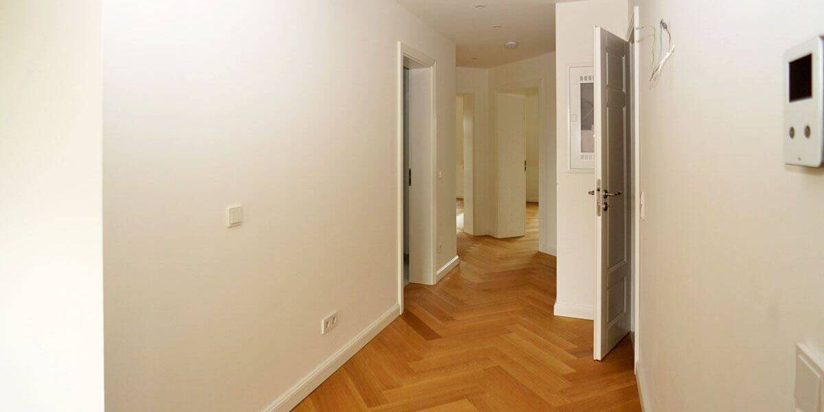 Etagenwohnung Dresden Striesen-Ost - 3 Zimmer, 85 m&sup2;, 1.850&euro; | Angebot:26767951