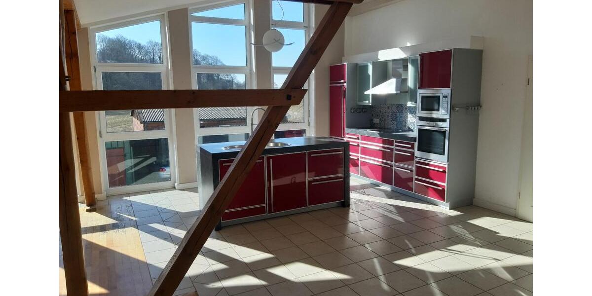 Etagenwohnung Emkendorf - 5 Zimmer, 160 m&sup2;, 1.700&euro; | Angebot:25640400