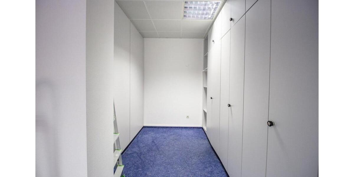 Büro-, oder-Praxisräume 143M² zentral in Ostrach zimmer