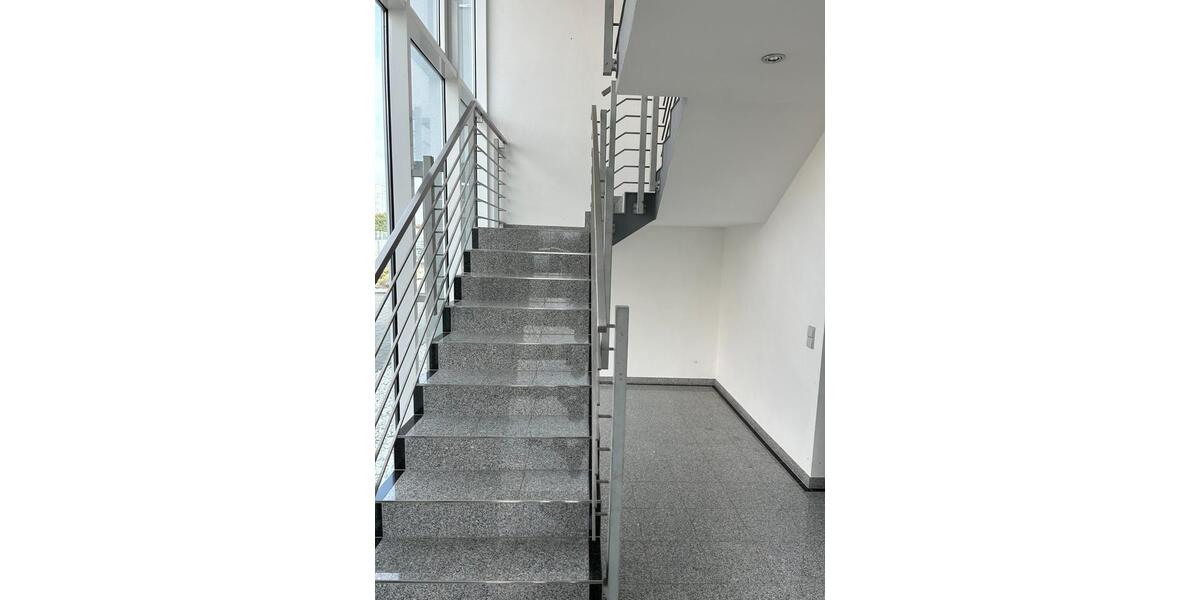 Gewerbeobjekt Philippsburg - 3 Zimmer, 1.520&euro; | Angebot:24723025