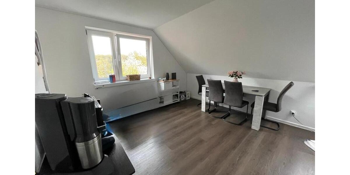 Maisonettenwohnung Pinneberg - 3 Zimmer, 75 m&sup2;, 930&euro; | Angebot:25219070