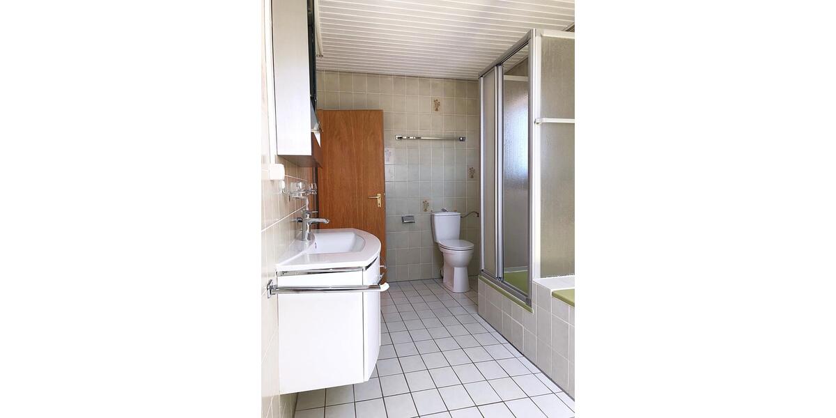 Moderne, lichtdurchflutete Wohnung mit offenem Grundriss 3 zimmer