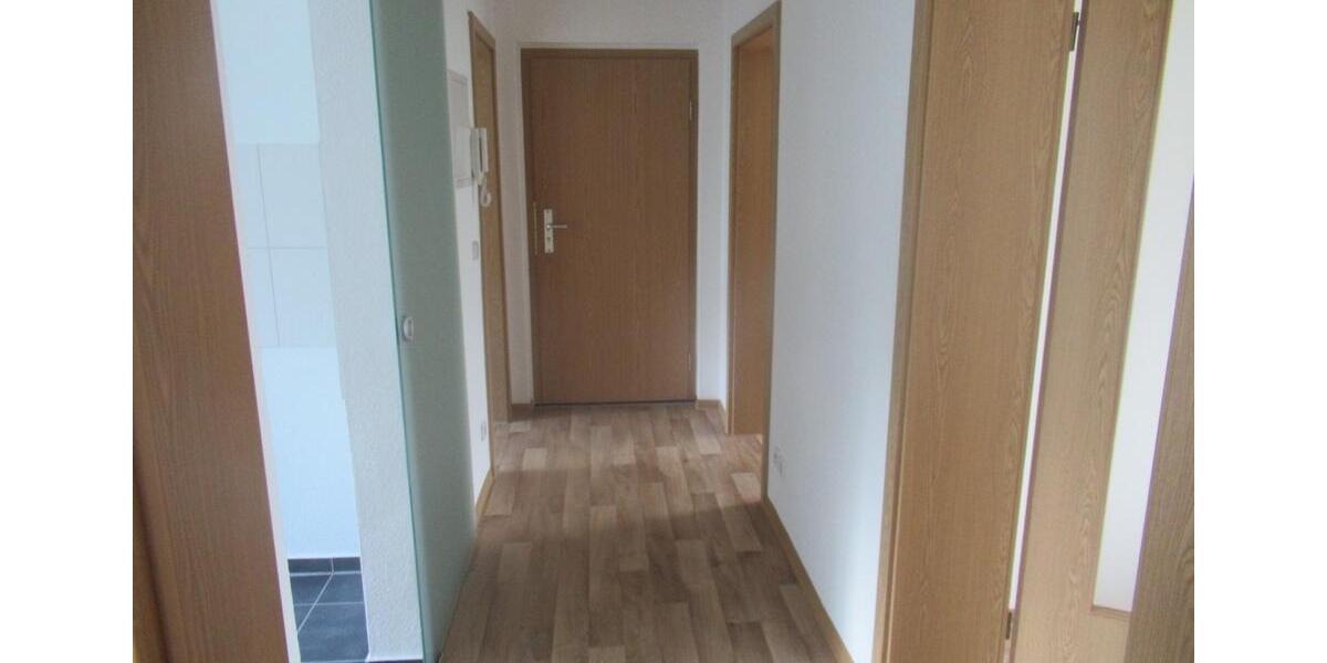 Etagenwohnung Treuenbrietzen - 4 Zimmer, 71 m&sup2;, 475&euro; | Angebot:24794702