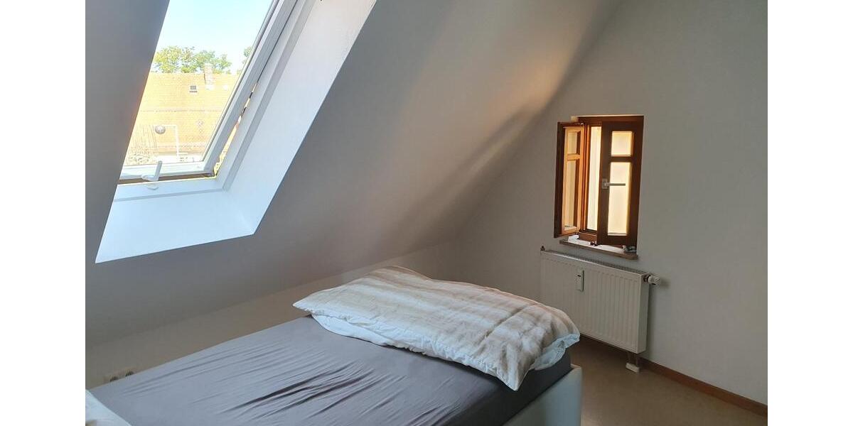 Dachgeschoßwohnung Amberg - 2 Zimmer, 60 m&sup2;, 670&euro; | Angebot:26176809