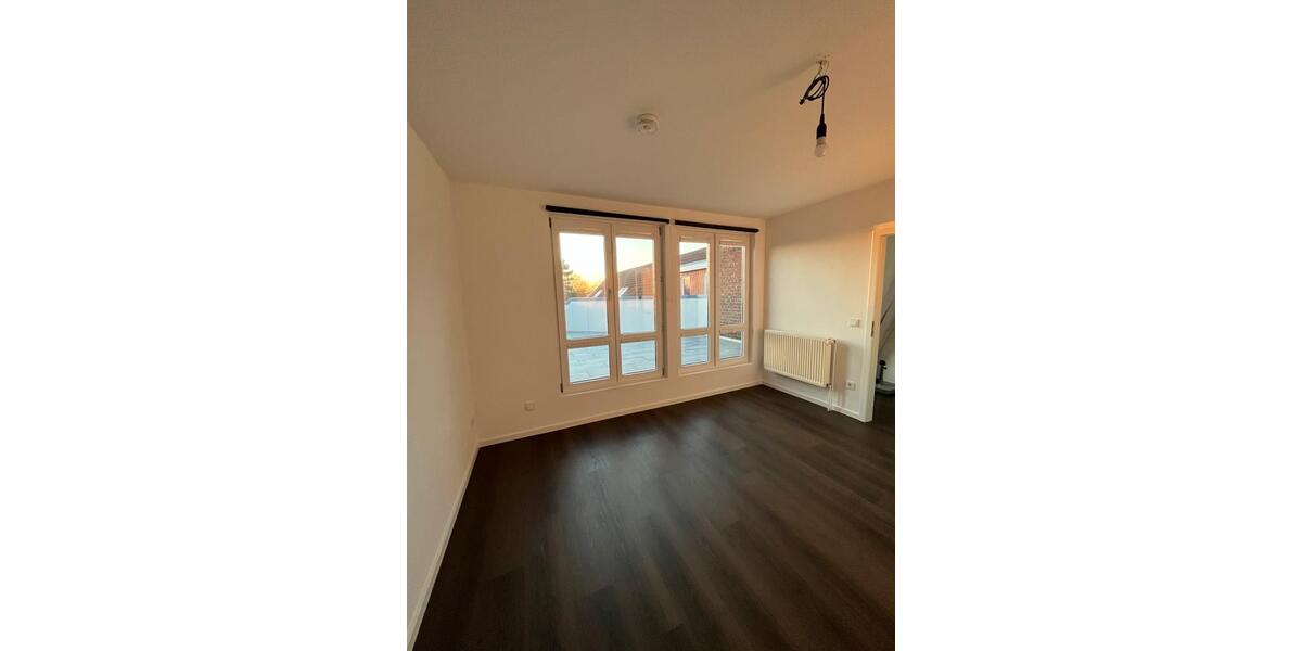 Maisonettenwohnung Pinneberg - 3 Zimmer, 75 m&sup2;, 930&euro; | Angebot:25219070