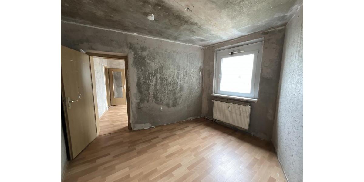 Etagenwohnung Suhl Schmiedefeld am Rennsteig - 4 Zimmer, 67 m&sup2;, 390&euro; | Angebot:25143815
