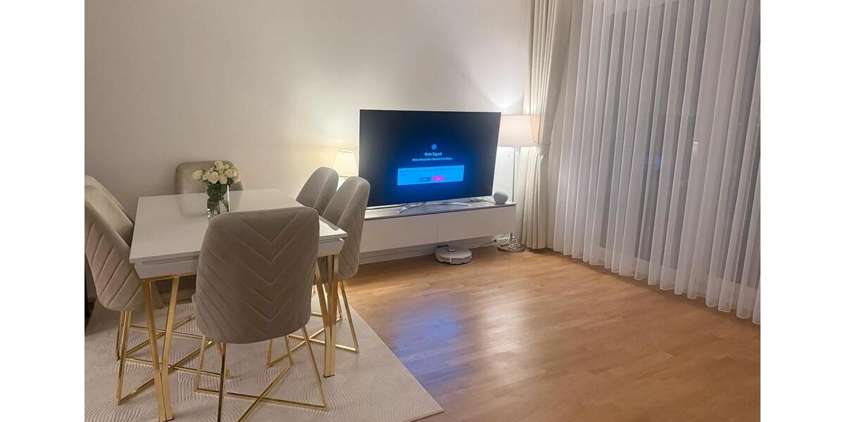 Etagenwohnung Schönefeld - 3 Zimmer, 79 m&sup2;, 1.680&euro; | Angebot:26639732