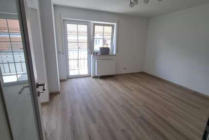 Wohnung Pfaffenhofen - 2 Zimmer, 42 m&sup2;, 700&euro; | Angebot:27032176