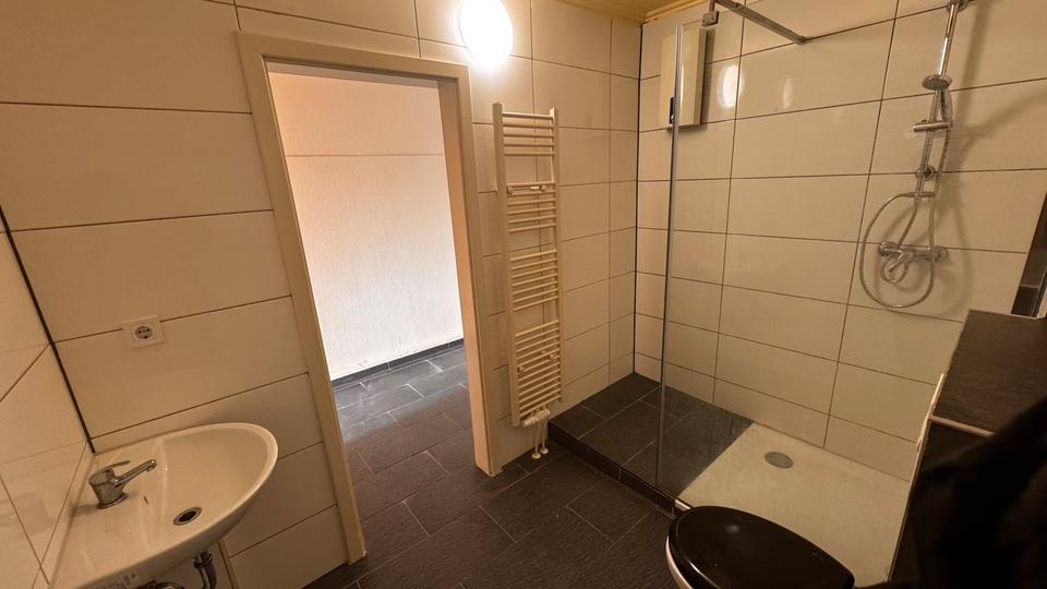 Großes Haus in Einfamilienhaus für die ganze Familie zu vermieten 7 zimmer