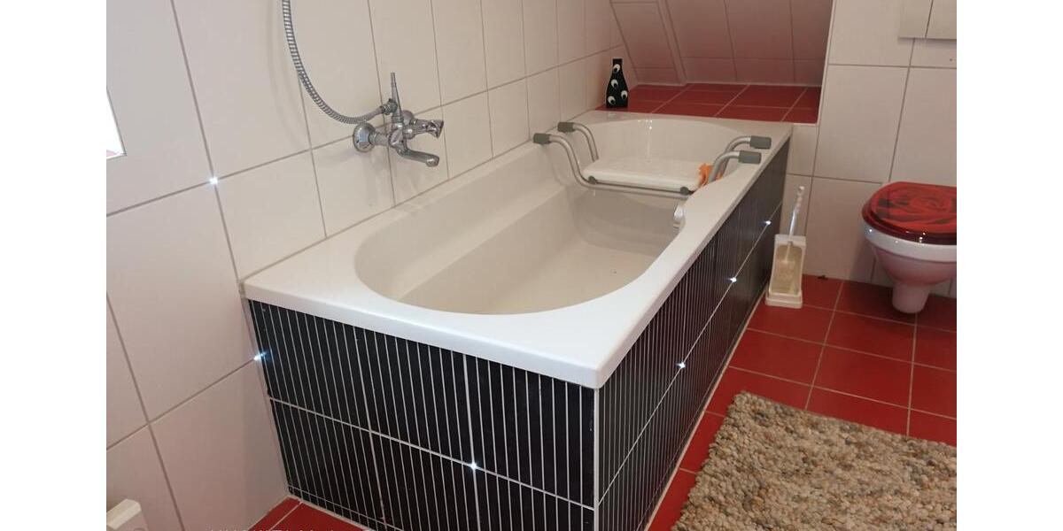 Dachgeschoßwohnung Bad Bellingen - 2 Zimmer, 55 m&sup2;, 770&euro; | Angebot:26091618