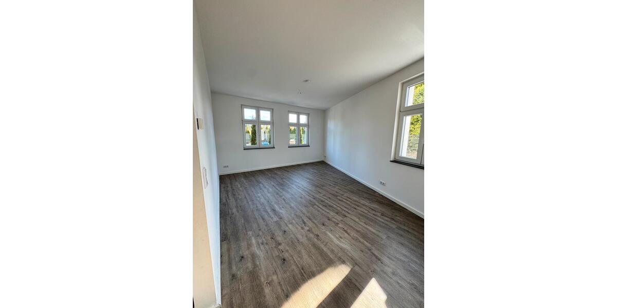 Erdgeschoßwohnung Rüdersdorf bei Berlin Hennickendorf - 4 Zimmer, 90 m&sup2;, 1.305&euro; | Angebot:25977743