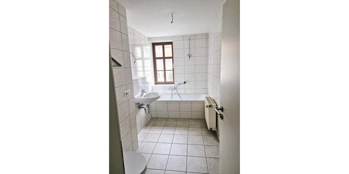 Etagenwohnung Mühlhausen (Thüringen) - 3 Zimmer, 85 m&sup2;, 590&euro; | Angebot:26443126