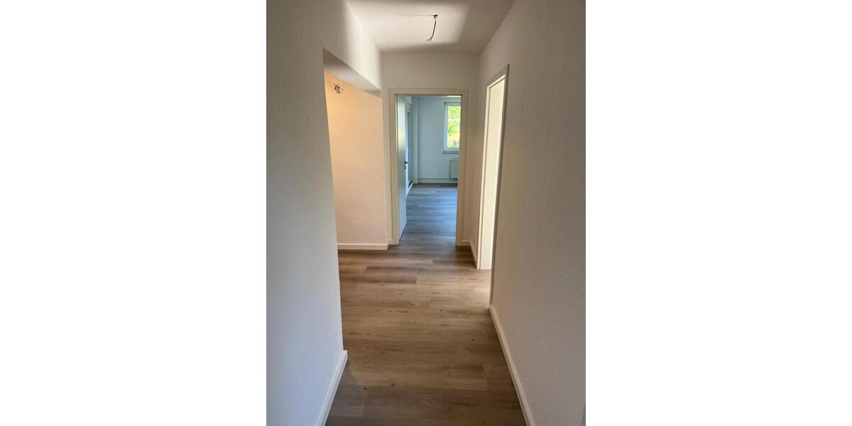Erdgeschoßwohnung Haldensleben - 3 Zimmer, 82 m&sup2;, 570&euro; | Angebot:24783337
