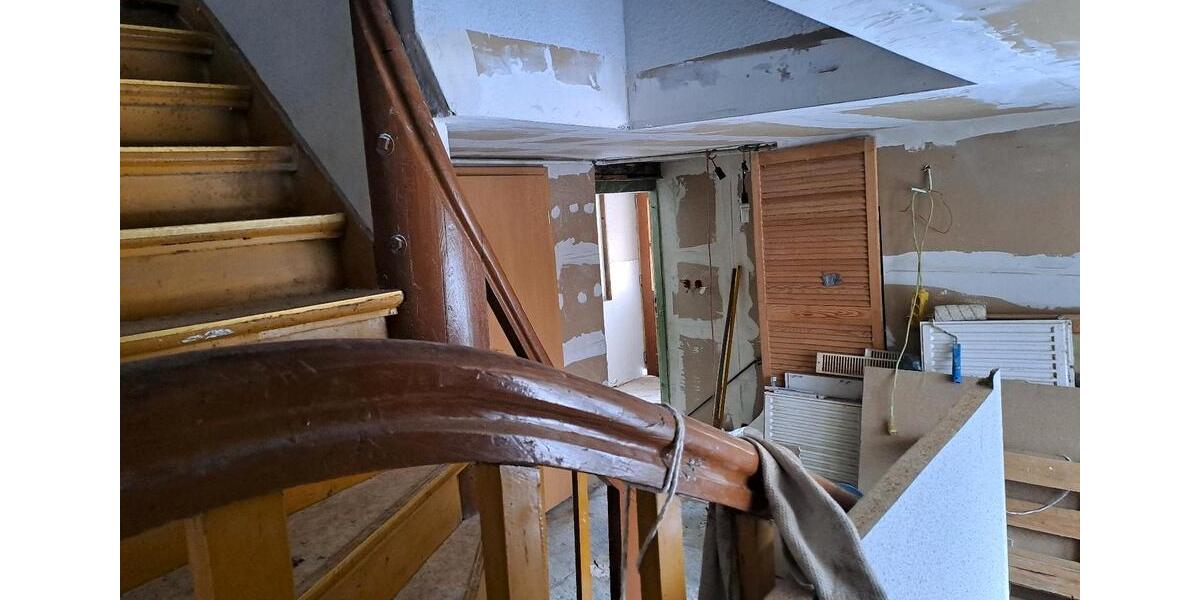 Etagenwohnung Ballenstedt - 2 Zimmer, 60 m&sup2;, 250&euro; | Angebot:24307081