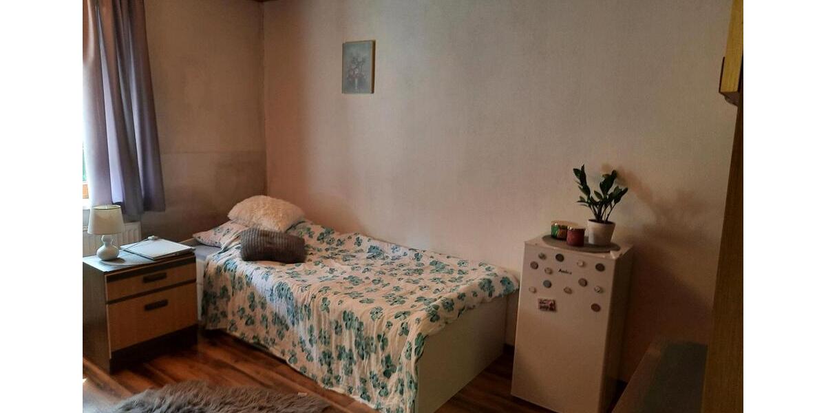Wohnen auf Zeit Moosthenning - 1 Zimmer, 16 m&sup2;, 410&euro; | Angebot:24791028