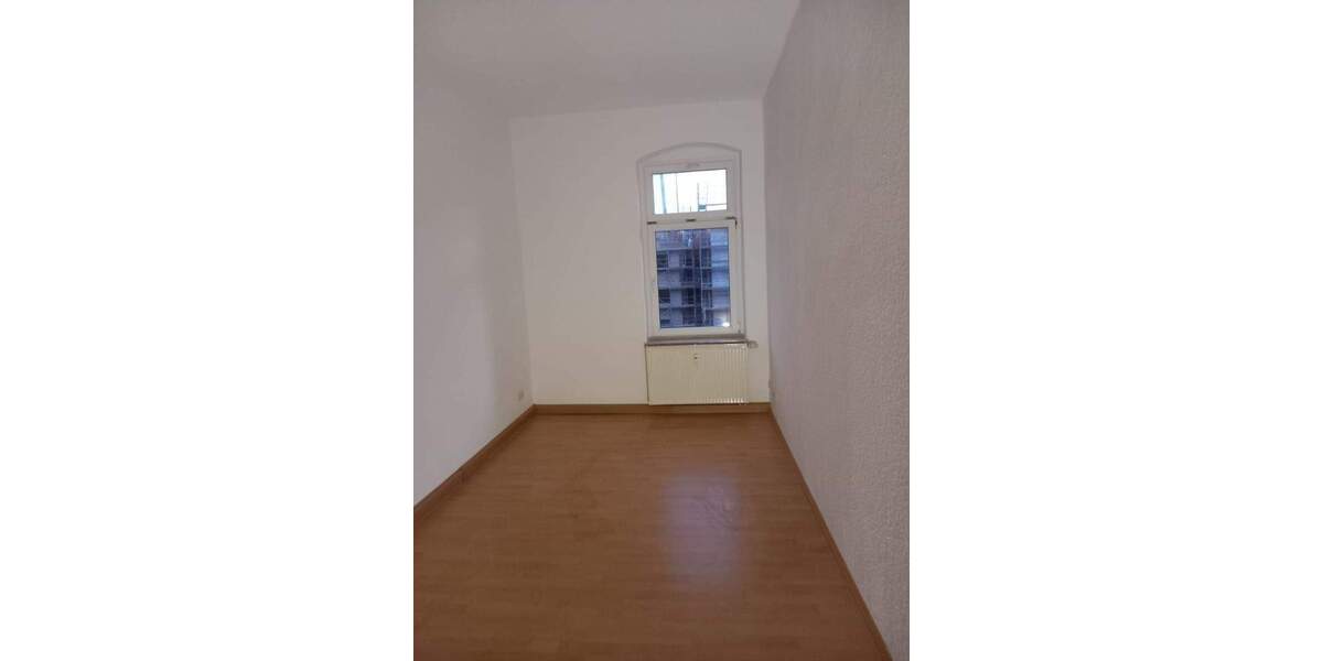 Etagenwohnung Chemnitz Sonnenberg - 3 Zimmer, 82 m&sup2;, 400&euro; | Angebot:26305855
