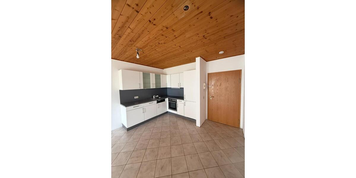 Erdgeschoßwohnung Eigeltingen - 2 Zimmer, 70 m&sup2;, 695&euro; | Angebot:25802946