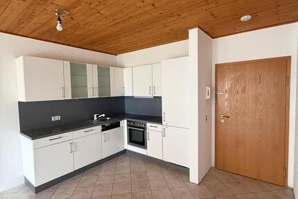 Wohnung Eigeltingen - 2 Zimmer, 70 m&sup2;, 695&euro; | Angebot:25802946