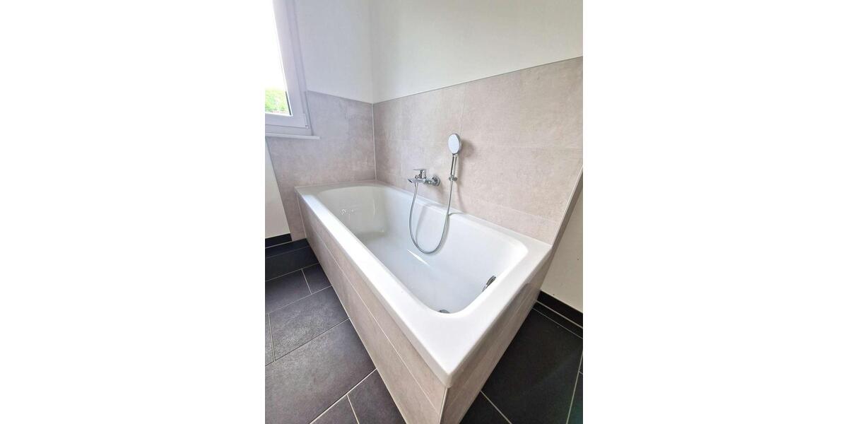 Einfamilienhaus Schleiden - 5 Zimmer, 150 m&sup2;, 1.550&euro; | Angebot:26489523