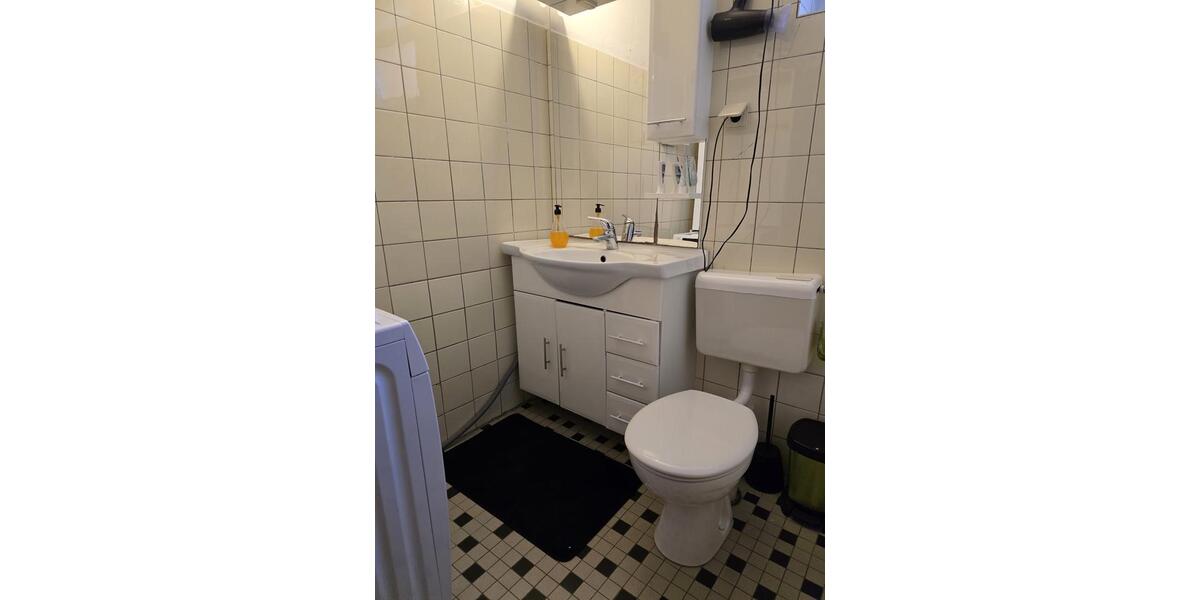 Etagenwohnung Bendorf - 4 Zimmer, 95 m&sup2;, 1.100&euro; | Angebot:24677634