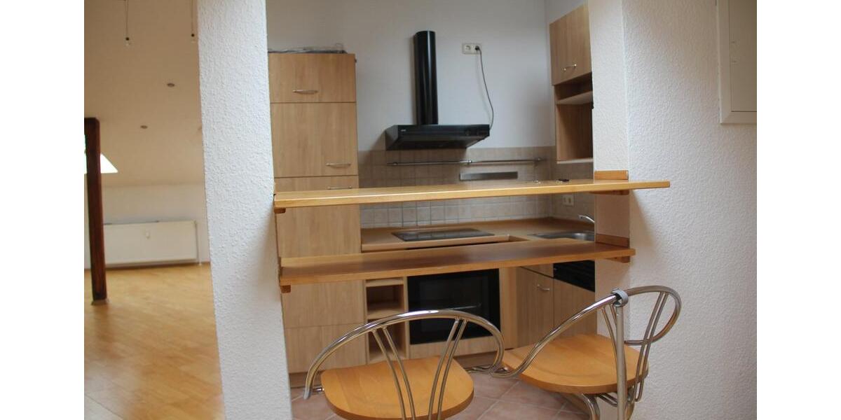 Dachgeschoßwohnung Rostock Hansaviertel - 2 Zimmer, 70 m&sup2;, 840&euro; | Angebot:26545900