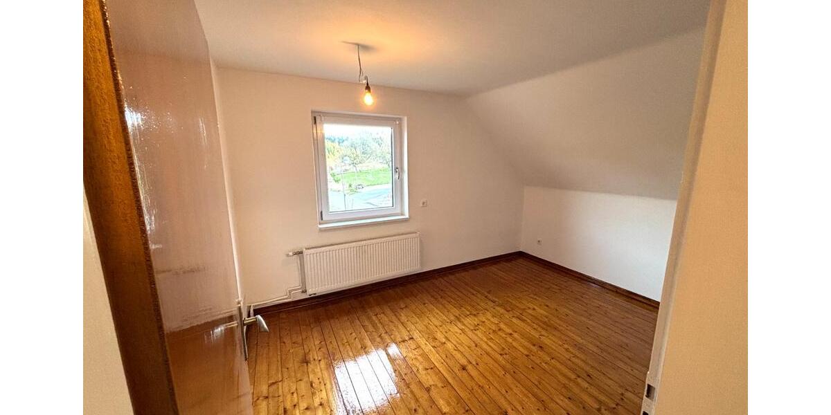Dachgeschoßwohnung Daun - 2 Zimmer, 53 m&sup2;, 450&euro; | Angebot:24555525