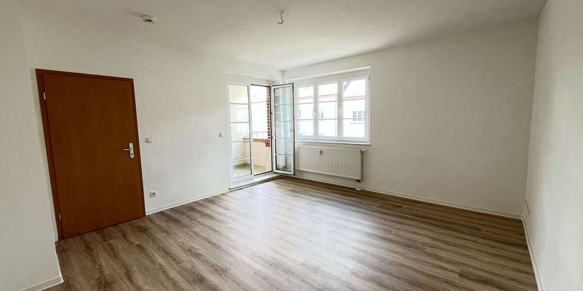 Etagenwohnung Chemnitz Bernsdorf - 2 Zimmer, 66 m&sup2;, 420&euro; | Angebot:27061349