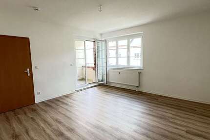 Wohnung Chemnitz Bernsdorf - 2 Zimmer, 66 m&sup2;, 420&euro; | Angebot:27061349